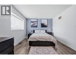 125 SEKURA Crescent UnitNo. 19 - 17