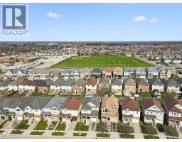 28 GRIFFITHS Avenue - 29