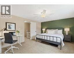 42 FALLOWFIELD Drive UnitNo. 15 - 13