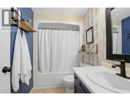 42 FALLOWFIELD Drive UnitNo. 15 - 16