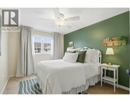 42 FALLOWFIELD Drive UnitNo. 15 - 19