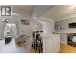 512 HIDDEN CREEK Drive - 12