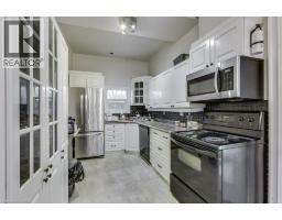 802 WATERLOO Street - 23