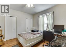 802 WATERLOO Street - 42