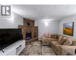 110 LORNE Crescent - 21