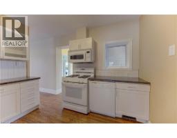 163 BINSCARTH Road - 14