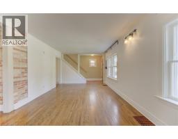 163 BINSCARTH Road - 7