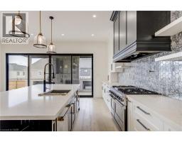 8 EDGEVIEW Crescent - 11