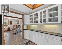 276 BROADVIEW Avenue - 16