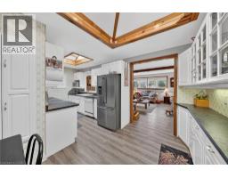 276 BROADVIEW Avenue - 18