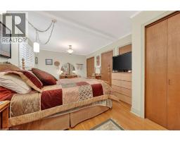 276 BROADVIEW Avenue - 22