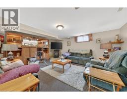 276 BROADVIEW Avenue - 38