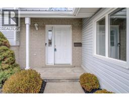 271 COLLEGE Street W - 3