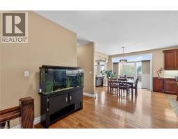 149 JUNO Crescent - 10