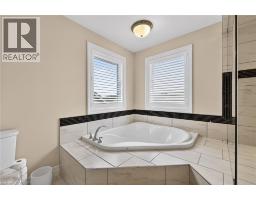 149 JUNO Crescent - 30