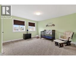 149 JUNO Crescent - 32
