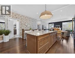 418 NELSON Street W UnitNo. 7 - 12