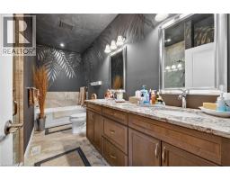 418 NELSON Street W UnitNo. 7 - 21