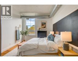 27 CHAPEL Street UnitNo. 202 - 20