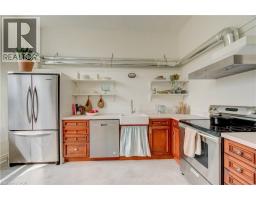 27 CHAPEL Street UnitNo. 202 - 23