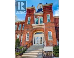 27 CHAPEL Street UnitNo. 202 - 29