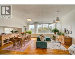 27 CHAPEL Street UnitNo. 202 - 8