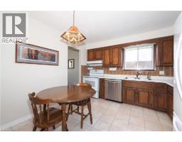 35 REINER Crescent - 14