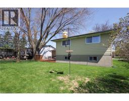 35 REINER Crescent - 30