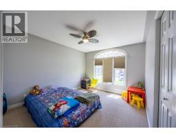 44 GEOFFERY Road - 11