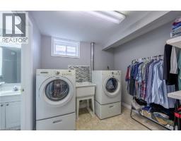 44 GEOFFERY Road - 16