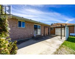 44 GEOFFERY Road - 2