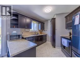 44 GEOFFERY Road - 7