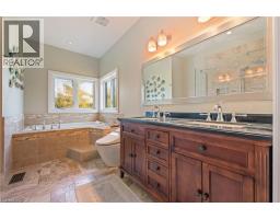 114 DONJON Boulevard - 10