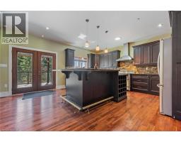 114 DONJON Boulevard - 16