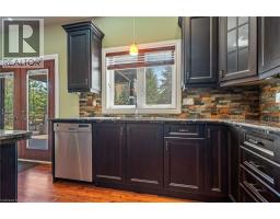 114 DONJON Boulevard - 18