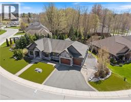 114 DONJON Boulevard - 2