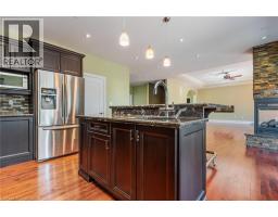 114 DONJON Boulevard - 20