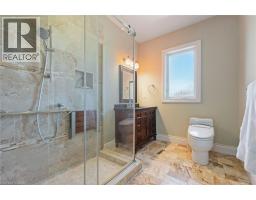 114 DONJON Boulevard - 22