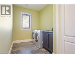 114 DONJON Boulevard - 23