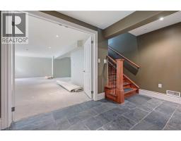 114 DONJON Boulevard - 26