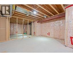 114 DONJON Boulevard - 31