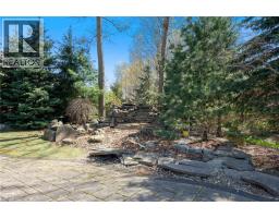 114 DONJON Boulevard - 39