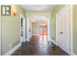 114 DONJON Boulevard - 6