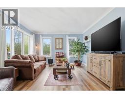27 BLOSSOM Avenue - 11