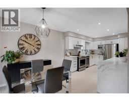 99 UDVARI Crescent - 17