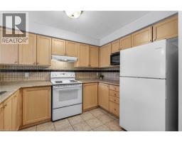 12 FERNCLIFFE Street - 20