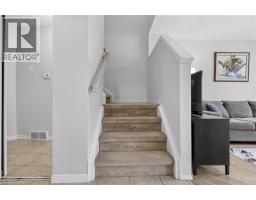 12 FERNCLIFFE Street - 24