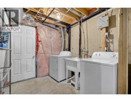 12 FERNCLIFFE Street - 37