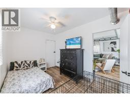 2 FAGAN Street - 20