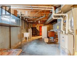 58 AVENUE Road - 24